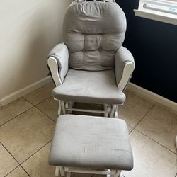 Rocking Chair with Ottoman White/Gray