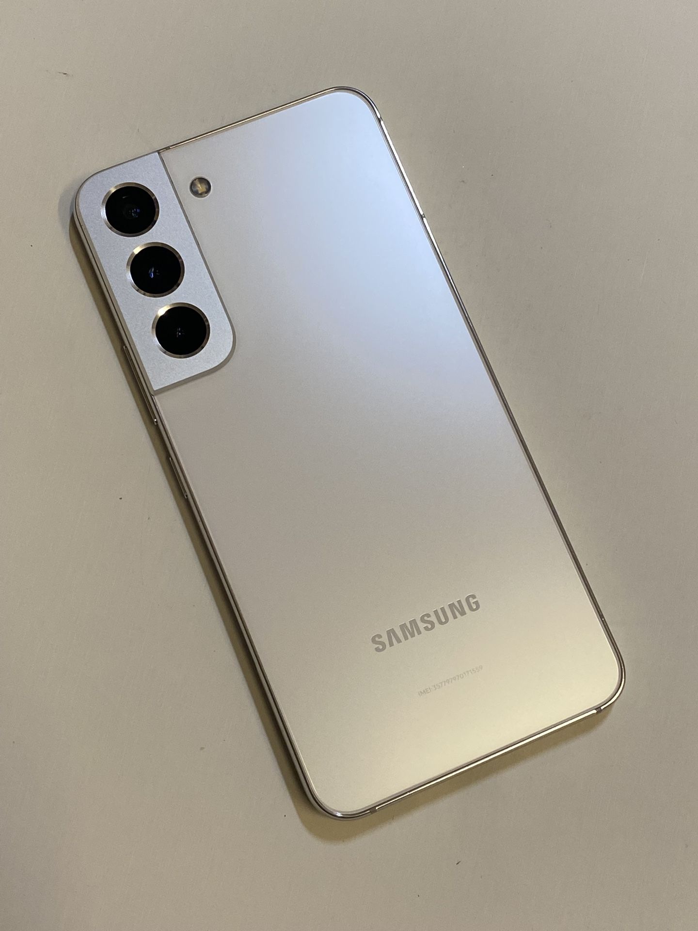 Galaxy S22 Fully Unlocked 