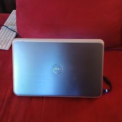 17 Inch Dell Laptop 