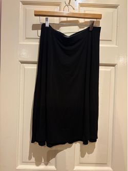 Black skirt