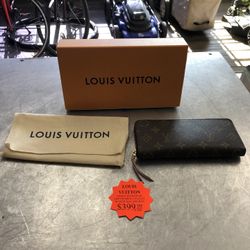 1002 Louis Vuitton M42616 Monogram Zippy Wallet Authenticated 999942