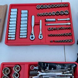 USA Made Craftsman Socket & Ratchet Set