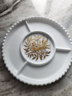 Vintage Milkglass Plate