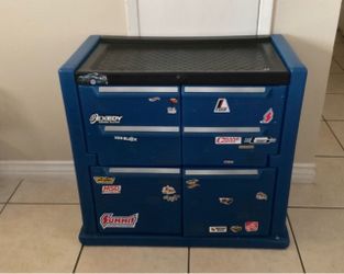 Step2 Tool Chest Dresser
