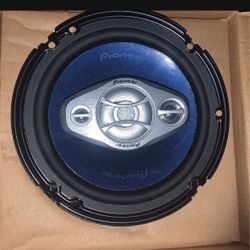 Pioneer 6.5 Speakers