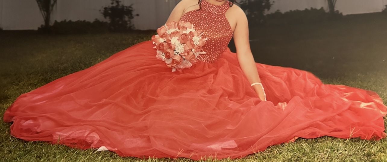 15 Años Dress