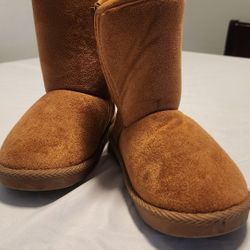 10 Kids Boots