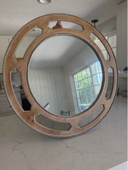 33” Dia Wood mirror