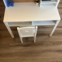 Children’s Desk 