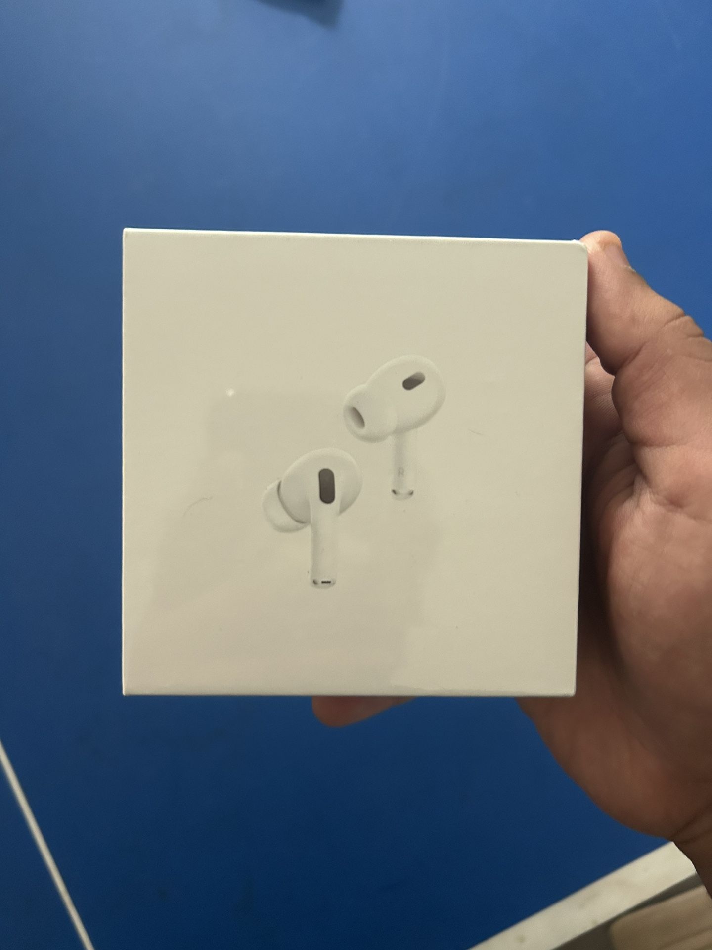 “Brand New” AirPod Pros Gen 2