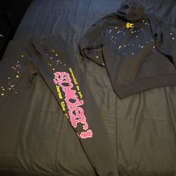 SEND BEST OFFER) SPIDER HOODIE SET