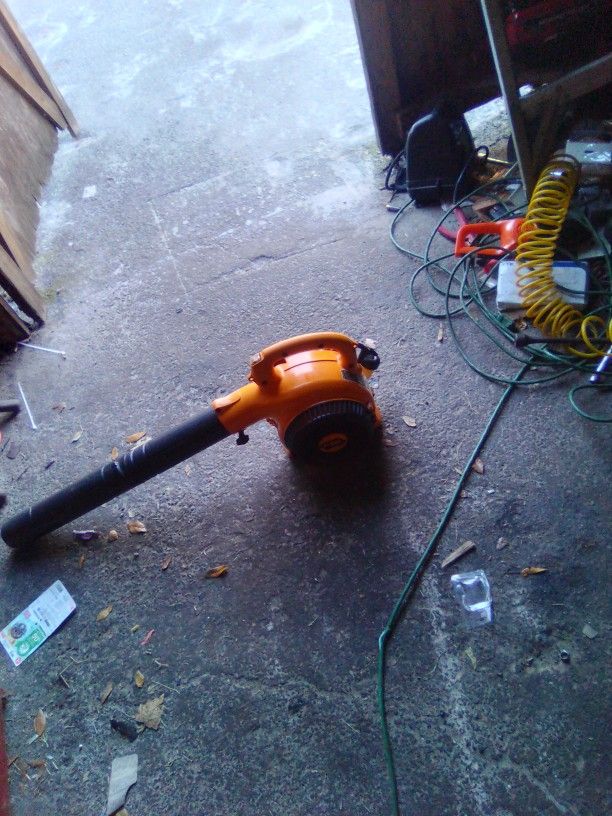Pouland Hand Blower