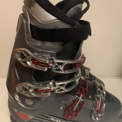 Salomon Ski Boots Size 29