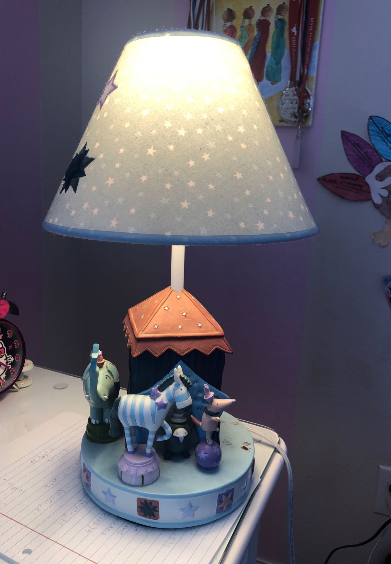Little kids desk table lamp