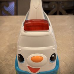 Ambulance play toy by Leap Frog