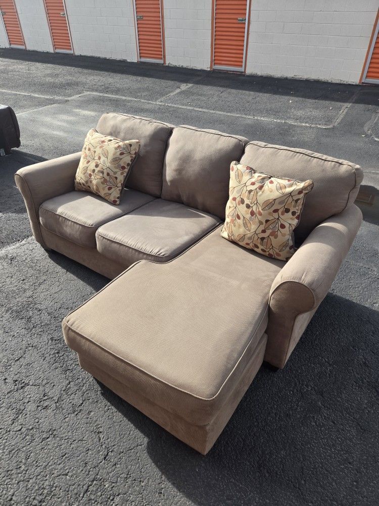 Small Sectional Couch 