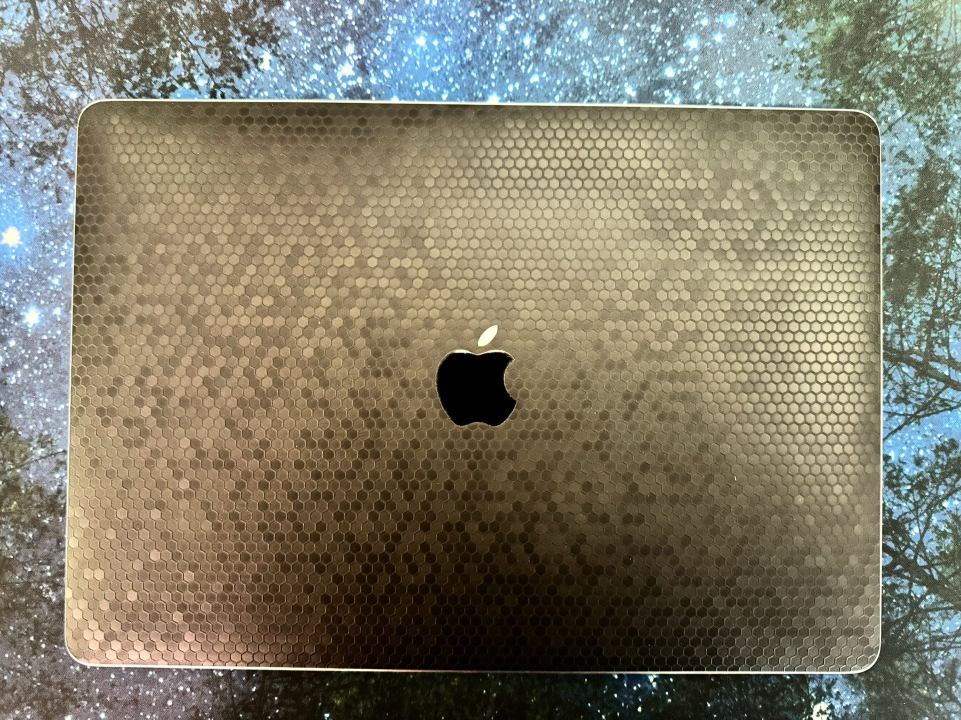 MacBook Pro 13” (2019)