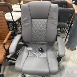 Massage Executive Office Chair with Footrest, Big and Tall Office Chair, Ergonomic High Back Leathaire Computer Chair with Adjustable Lumbar Support &