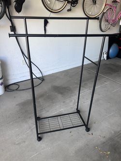Clothing rack