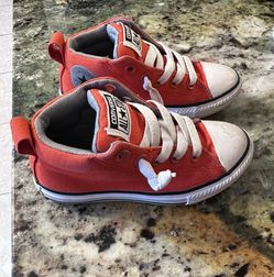 Size 12 Kids Converse 