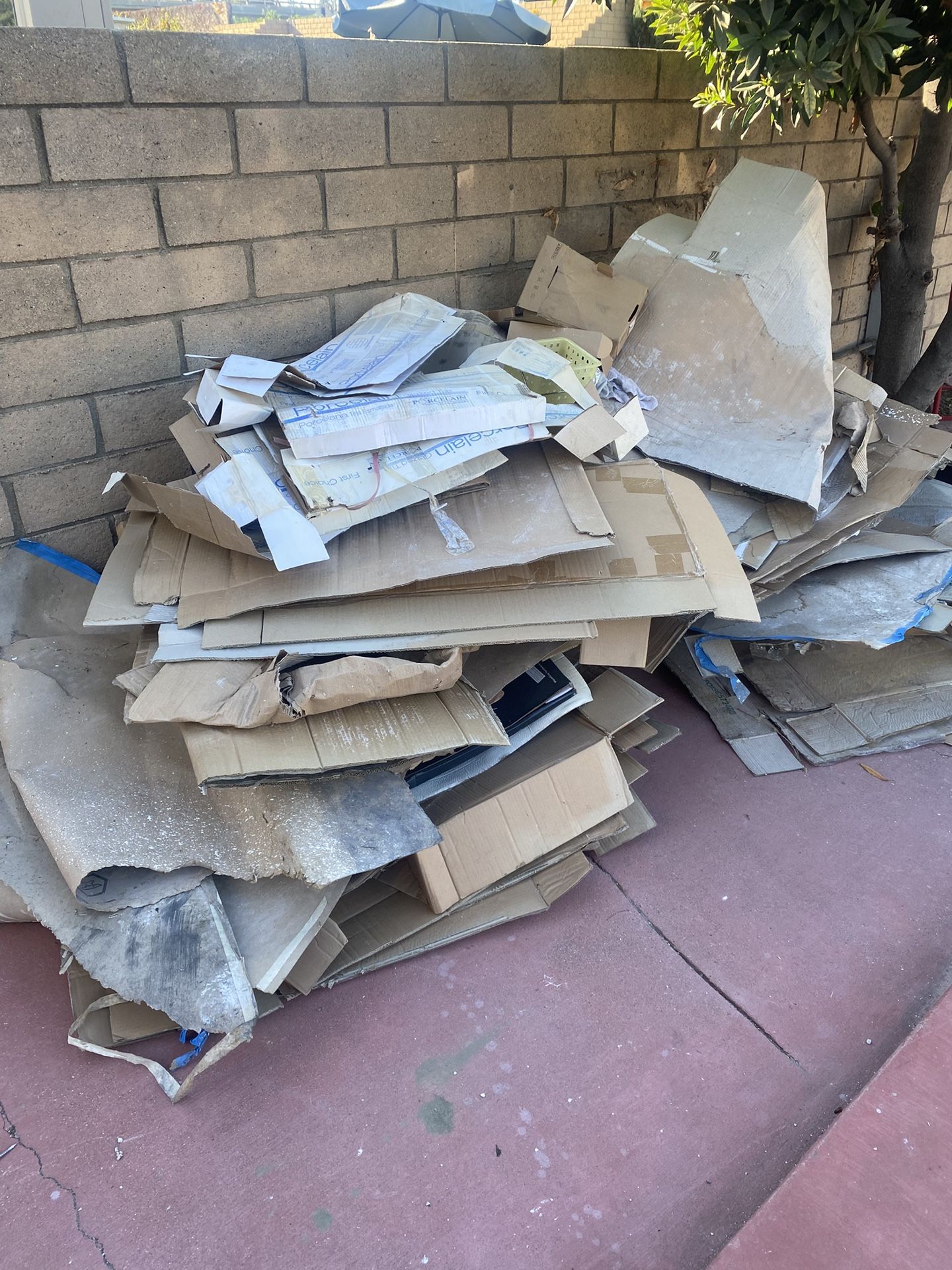 Free - Cardboard For Recycle. You Must Pick Up In Artesia