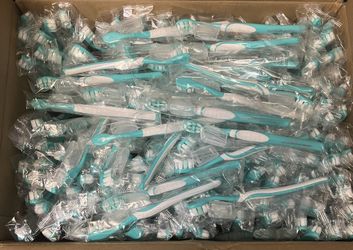 Gurunanda Toothbrushes SEND ME HOW MUCH YOU NEED AND PRICE