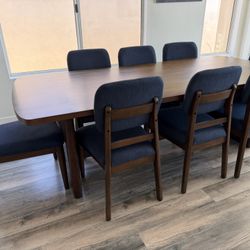 Dining Room Table With 8 Chairs 
