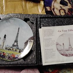 Henri D'Arceau Limoges Vintage Plate 