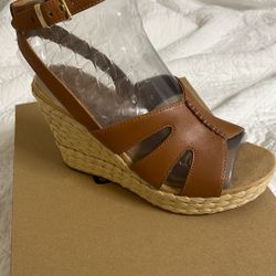 UGG WEDGE SANDALS 