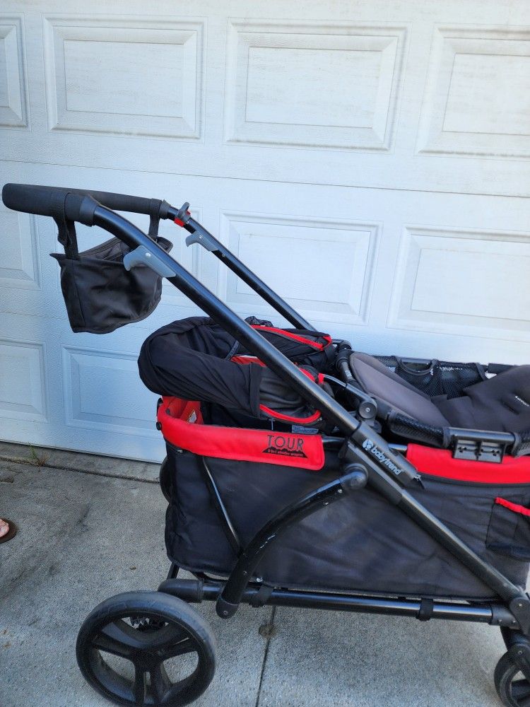 Baby Trend Wagon