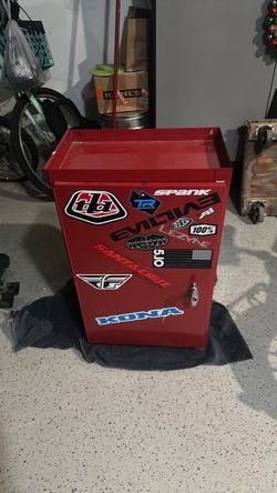 Craftsman Metal Tool Cabinet