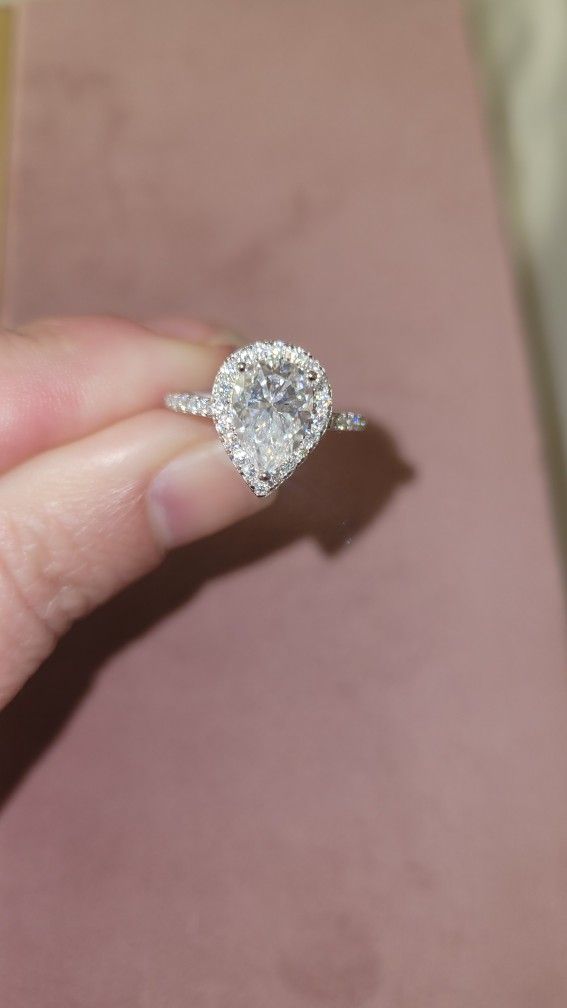 3.3 Carat Moissanite Set