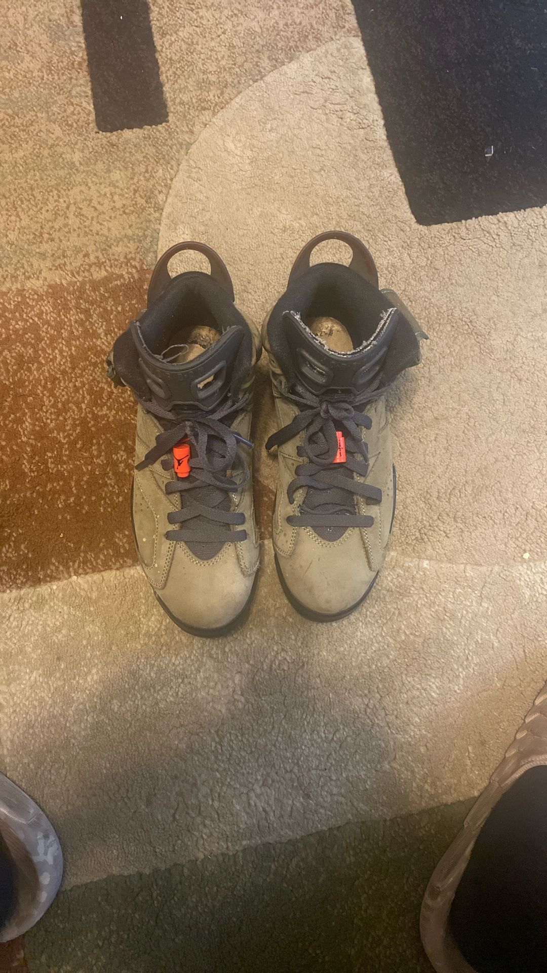 Travis Scott Olive 6s