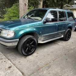 1997 Ford Explorer