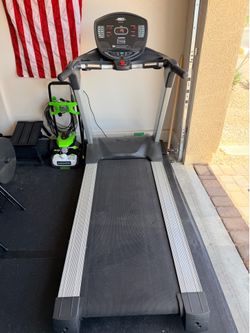 BH Fitness T8 Sport Treadmill