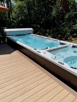 21ft Dual Temp Swim Spa!