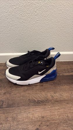 Nike Air Max 270 Sneakers
