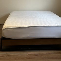 Queen Mattress Bed Frame With Cover 