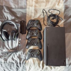 Xbox Series X Bundle