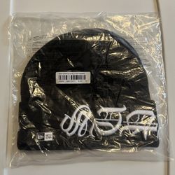 Supreme New Era Black Letter Beanie