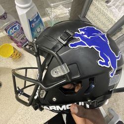 Football F7 Helmet 