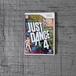 Just Dance 4 Nintendo Wii complete in box - tested and fully working