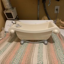 American Girl Bubble Tub For 18” Doll