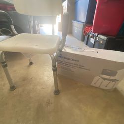 2 new bath chairs