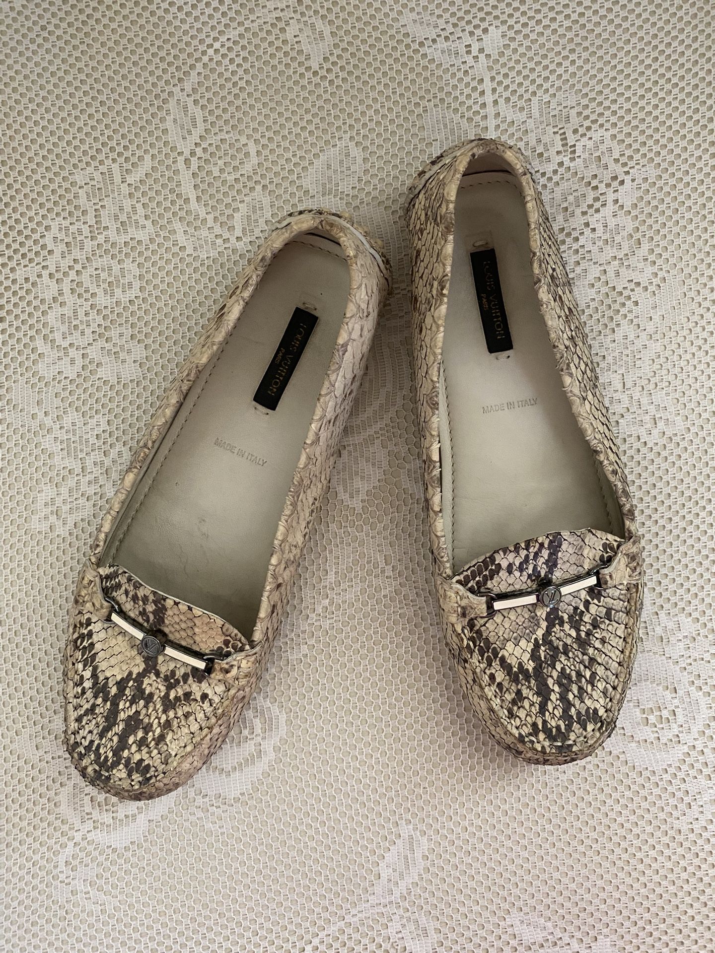Authentic Louis Vuitton Snakeskin Flats Size 7