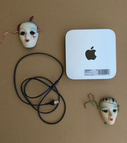 Apple mini desktop computer 8g ram  500gb