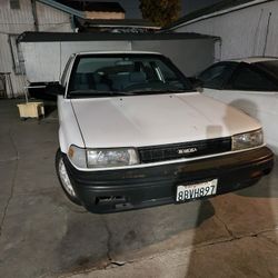 1990 Toyota Corolla