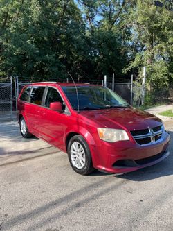 2014 dodge caravan SXT