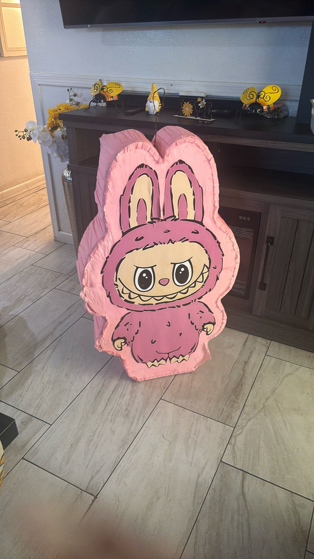 LABUBU PIÑATA