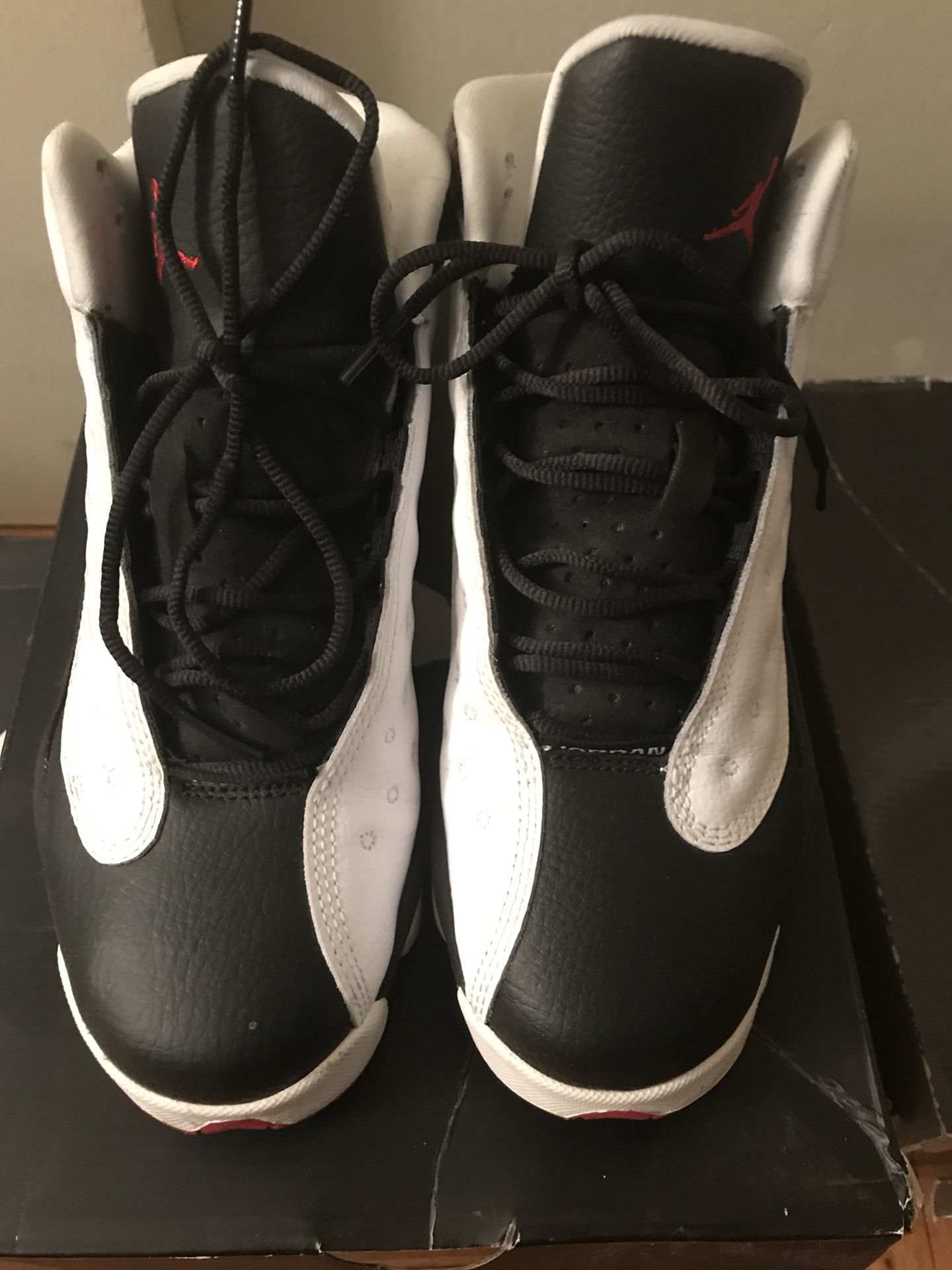 Jordan 13s size 5Y